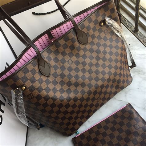 louis vuitton neverfull pink inside